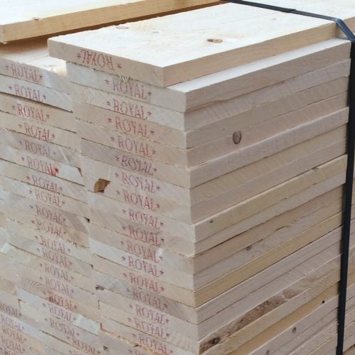 Houthandel Smets, Bouwhout, Vuren