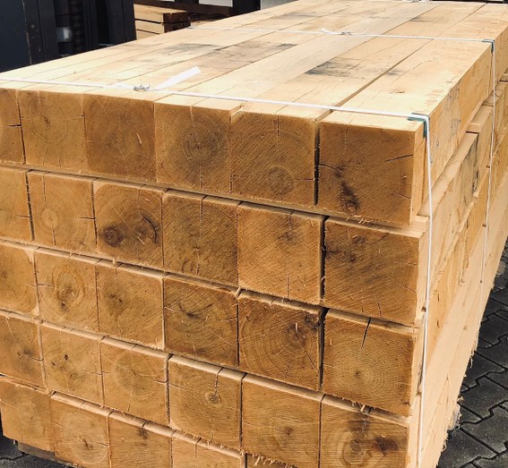 Houthandel Smets Eiken bezaagd